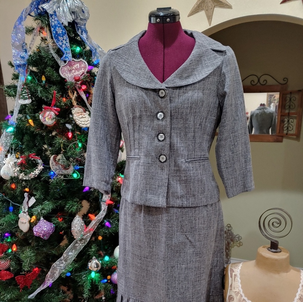 Sweet Suit Gray - Size 6P